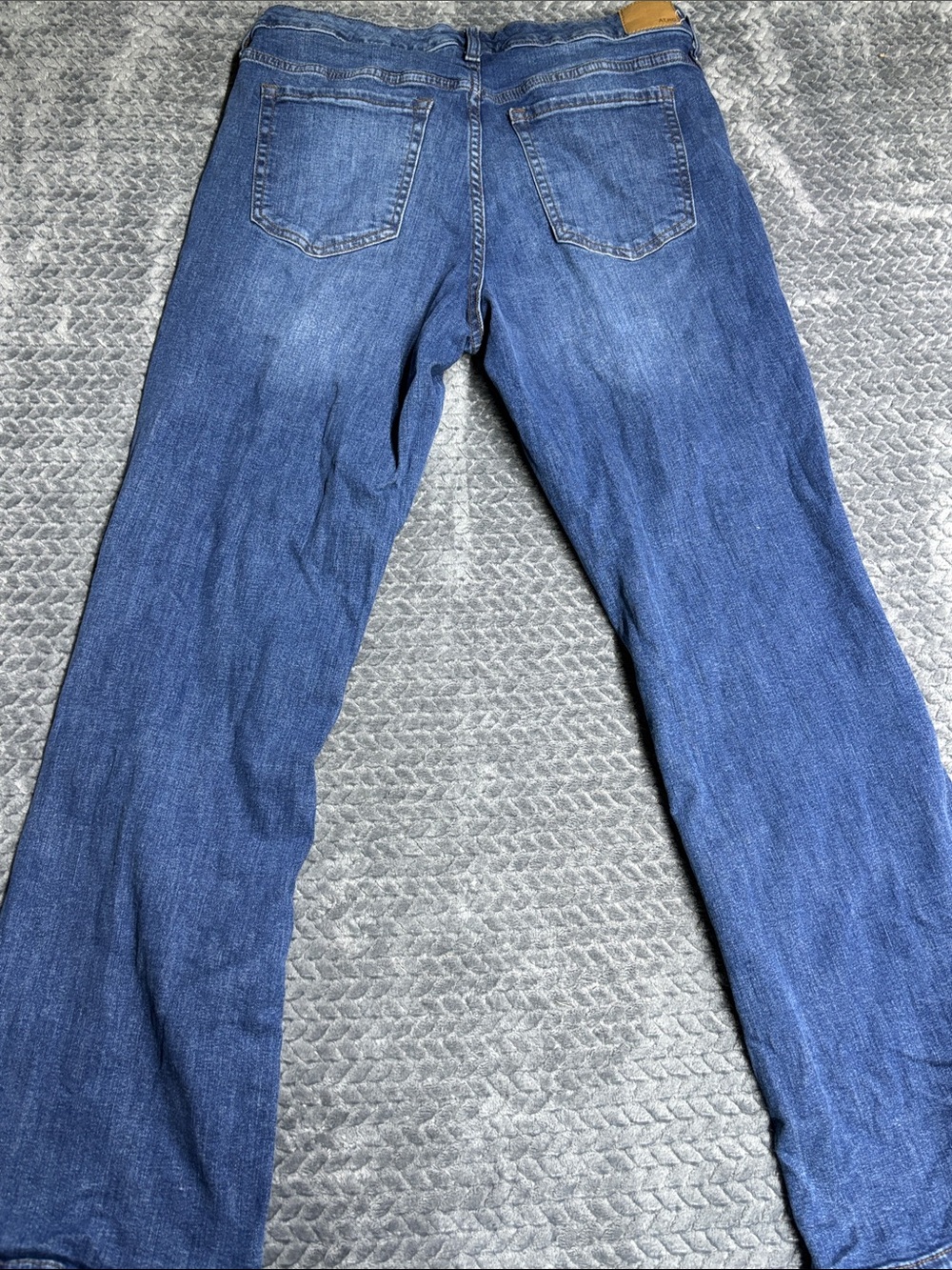 Aeropostale Medium Blue Bootcut Stretch Jeans - Picture 8 of 8